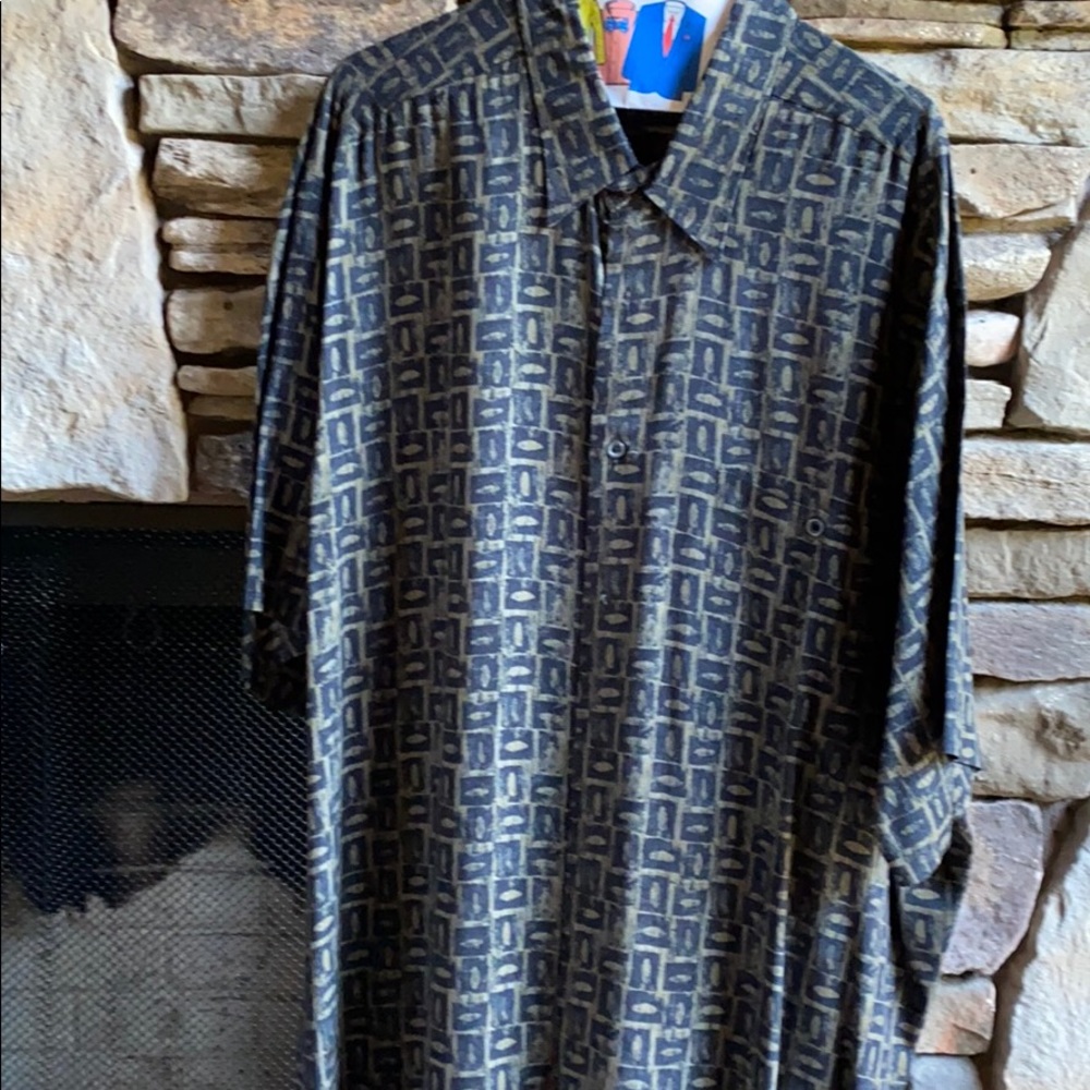 Men’s Short Sleeve Shirt